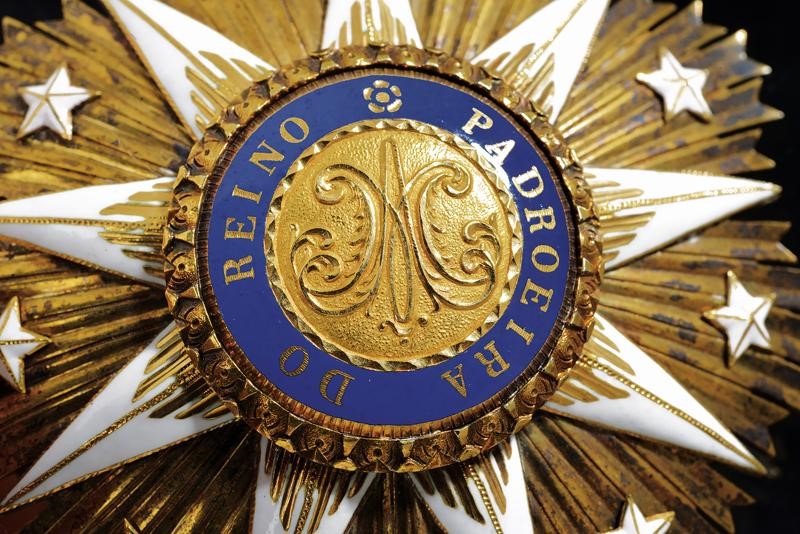 Ordine dell'Immacolata Concezione di Vila Viçosa, placca di gran croce in argento dorato e smalta...