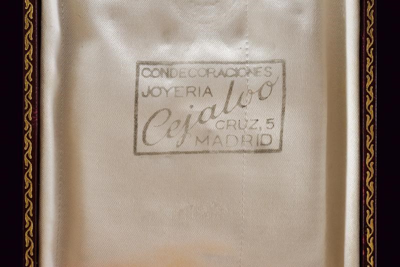 Gertrudes Ribeiro da Costa Rodrigues Thomaz, Set di gran croce dell'Ordine di Isabella la Cattoli...