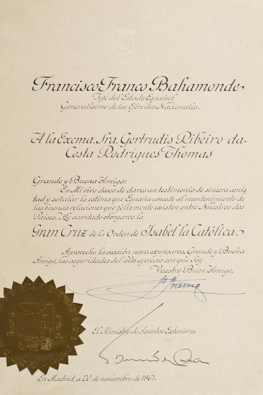 Gertrudes Ribeiro da Costa Rodrigues Thomaz, Set di gran croce dell'Ordine di Isabella la Cattoli...