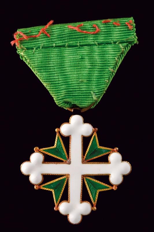 Ordine dei Santi Maurizio e Lazzaro, Croce da Cavaliere in Oro e Smalti