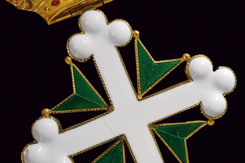 Ordine dei Santi Maurizio e Lazzaro, Pendente di Gran Croce in oro e smalto