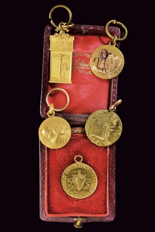 Pes di Villamarina, Lotto di cinque medaglie d'oro, Italia, circa 1900