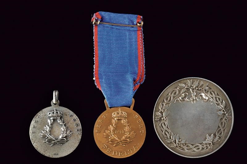 Umberto II, Lotto di tre medaglie in bronzo e argento (1946)