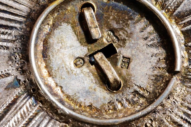 Lotto di quattro decorazioni massoniche, metallo dorato e argento punzonato, Europa, Fine XIX - I...