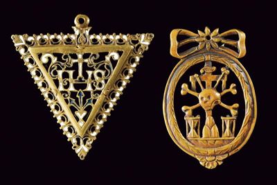 Due pendenti religiosi, ottone e bronzo, XIX Secolo