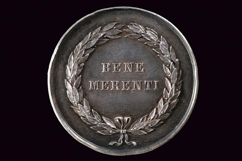 Medaglia Pio IX, Benemerenti in argento, Stato Pontificio, diametro 4.3 cm, terzo quarto del XIX ...