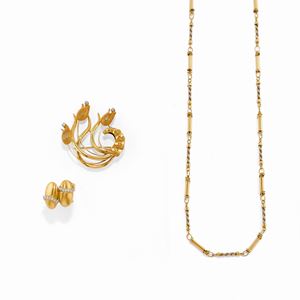 Lot of 18K two-color gold, blue gemstone and diamond jewels
