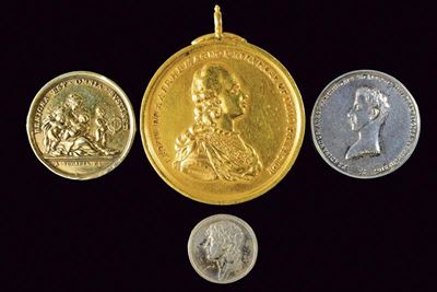 Lotto di quattro medaglie italiane, XIX/XX secolo