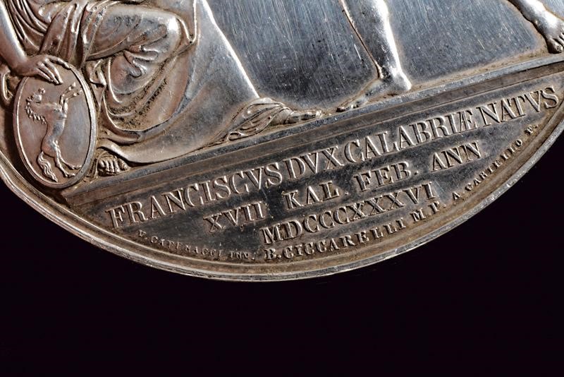 Ferdinando II, Medaglia per la nascita del Duca di Calabria Francesco di Borbone, argento, Regno ...