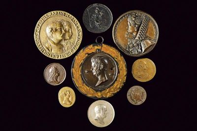 Lotto di nove medaglie, argento e bronzo, XVII / XIX secolo