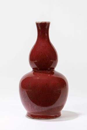 Vaso in porcellana "sangue di bue"