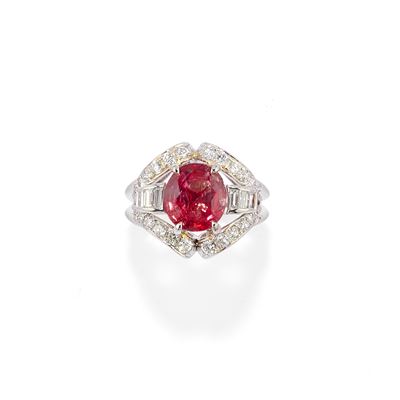 Anello con Zaffiro Rosa Burma