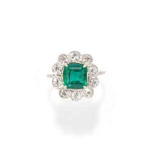 Emerald ring