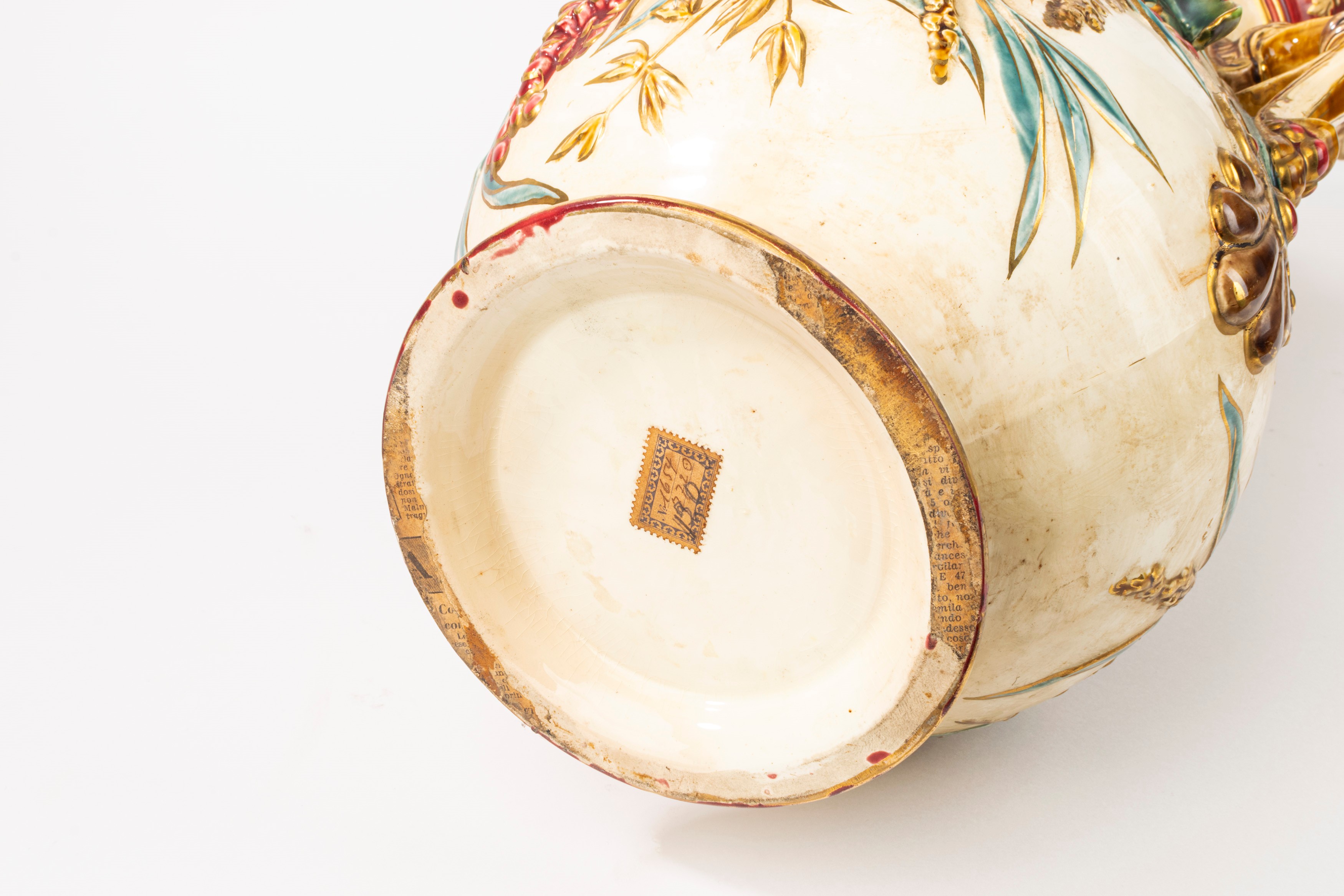 Coppia di Vasi Biansati in Ceramica Policroma