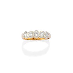  - Anello con diamanti