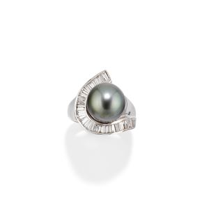 Tahiti pearl ring