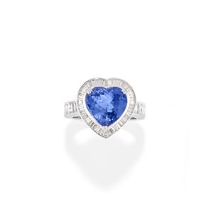 Anello con tanzanite