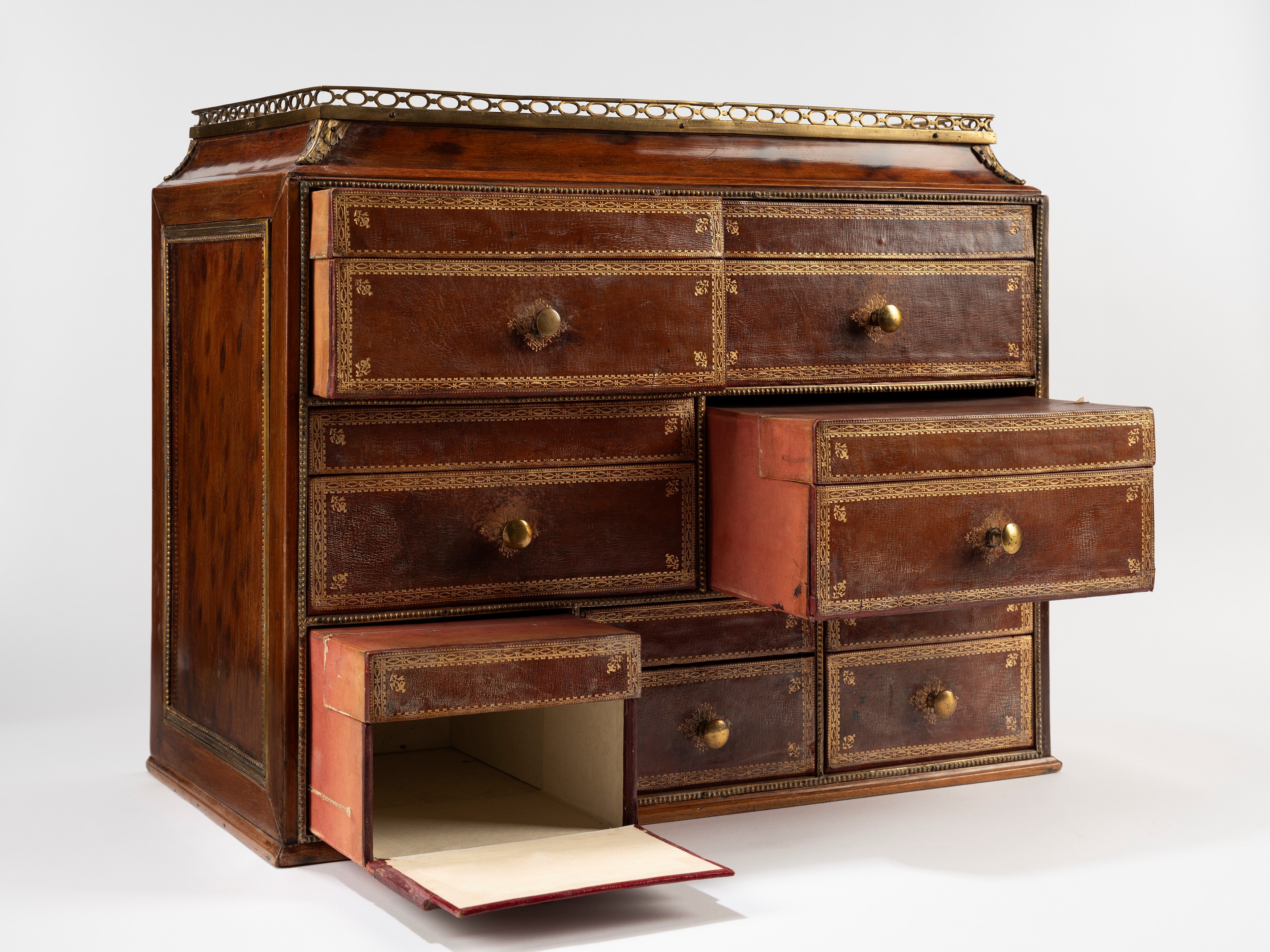 Cartonnier in mogano