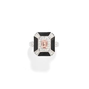 Anello con morganite