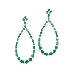 Pendant emerald earrings