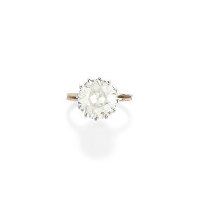 Anello con Diamante
