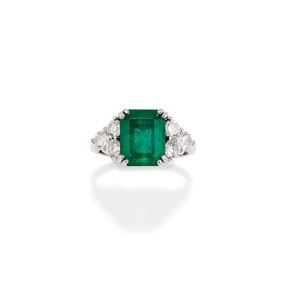 Anello con Smeraldo