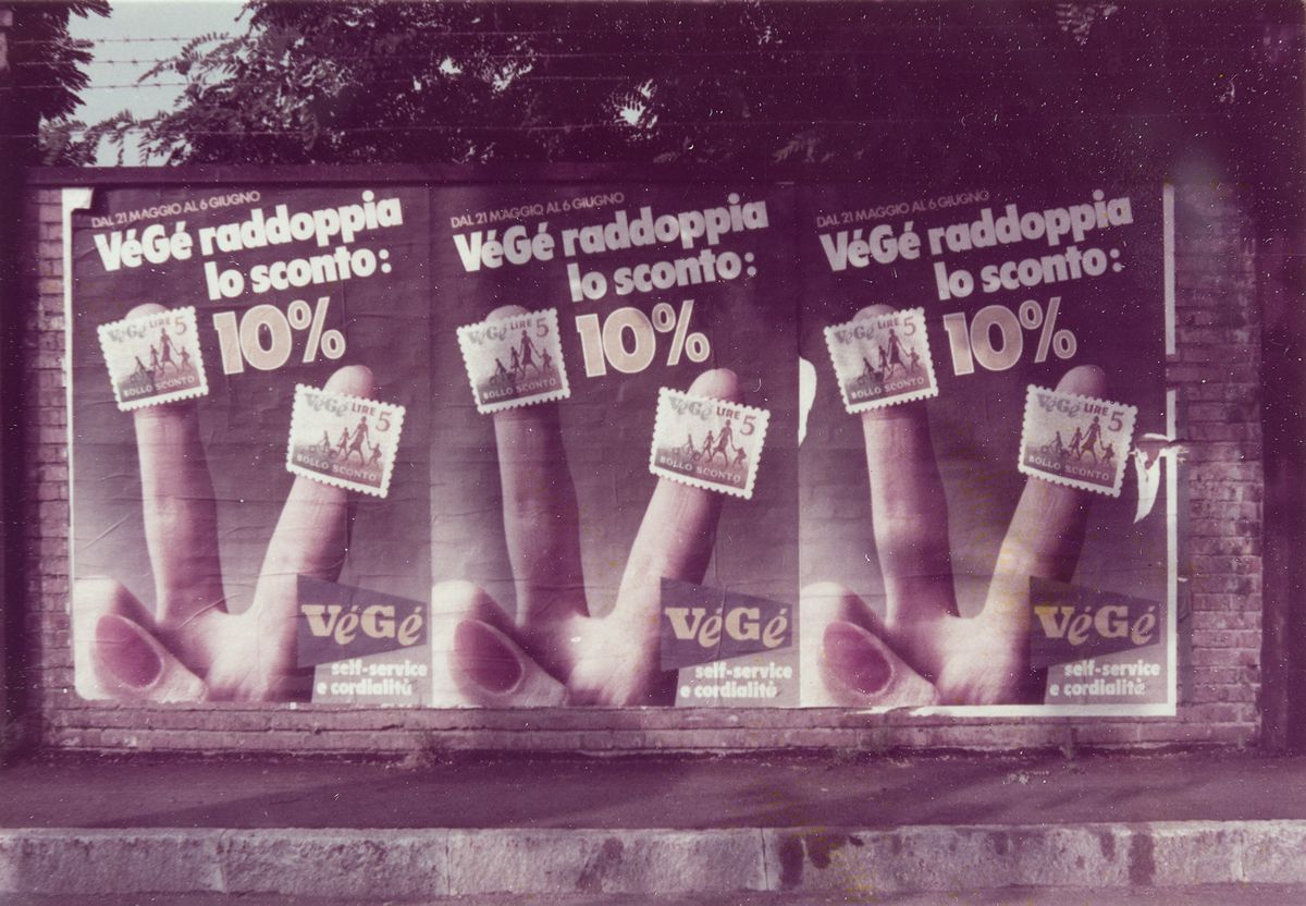 Luigi Ghirri - Modena dalla serie 'KM 0,250', 1973, 33 stampe cromogeniche vintage