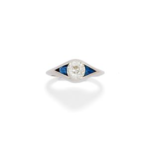 Anello con diamante