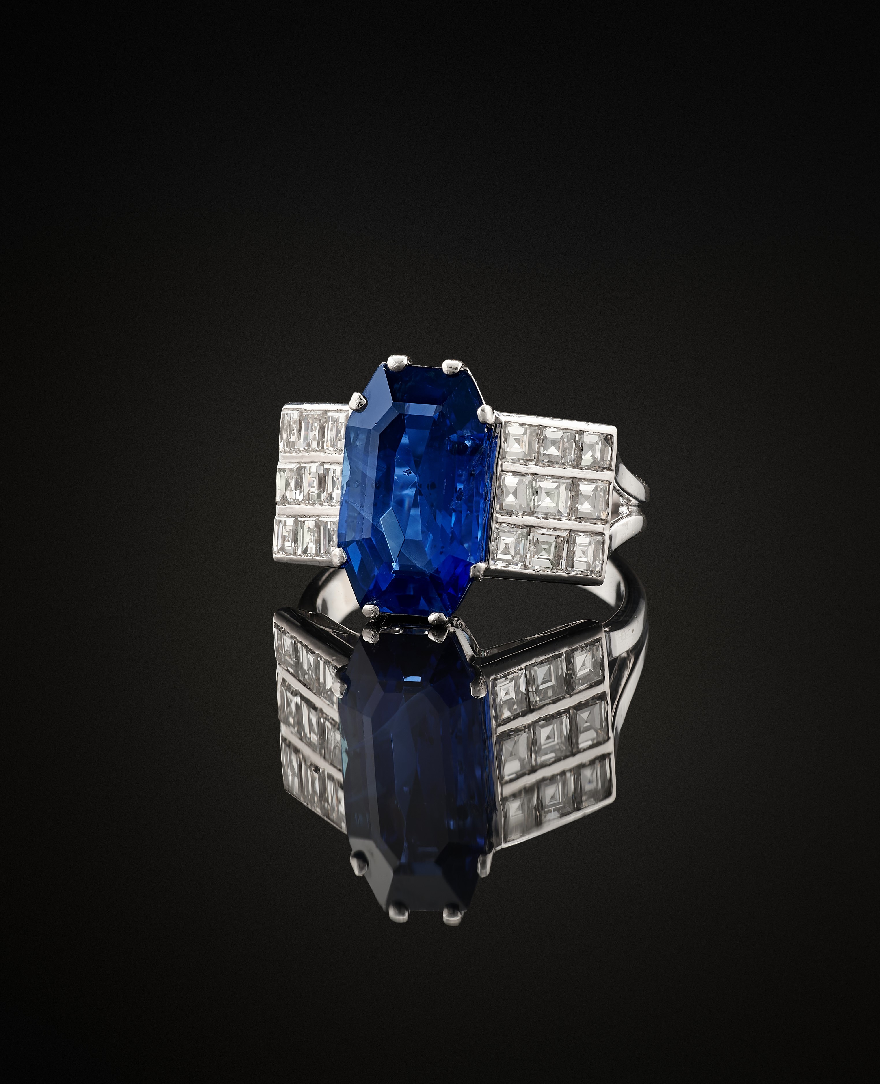 Anello con Zaffiro