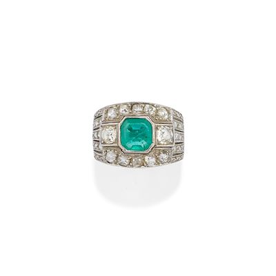Anello con Smeraldo