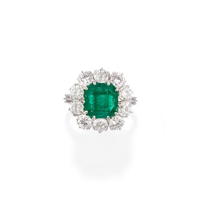 Anello con Smeraldo