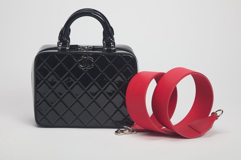 Chanel vanity case best sale