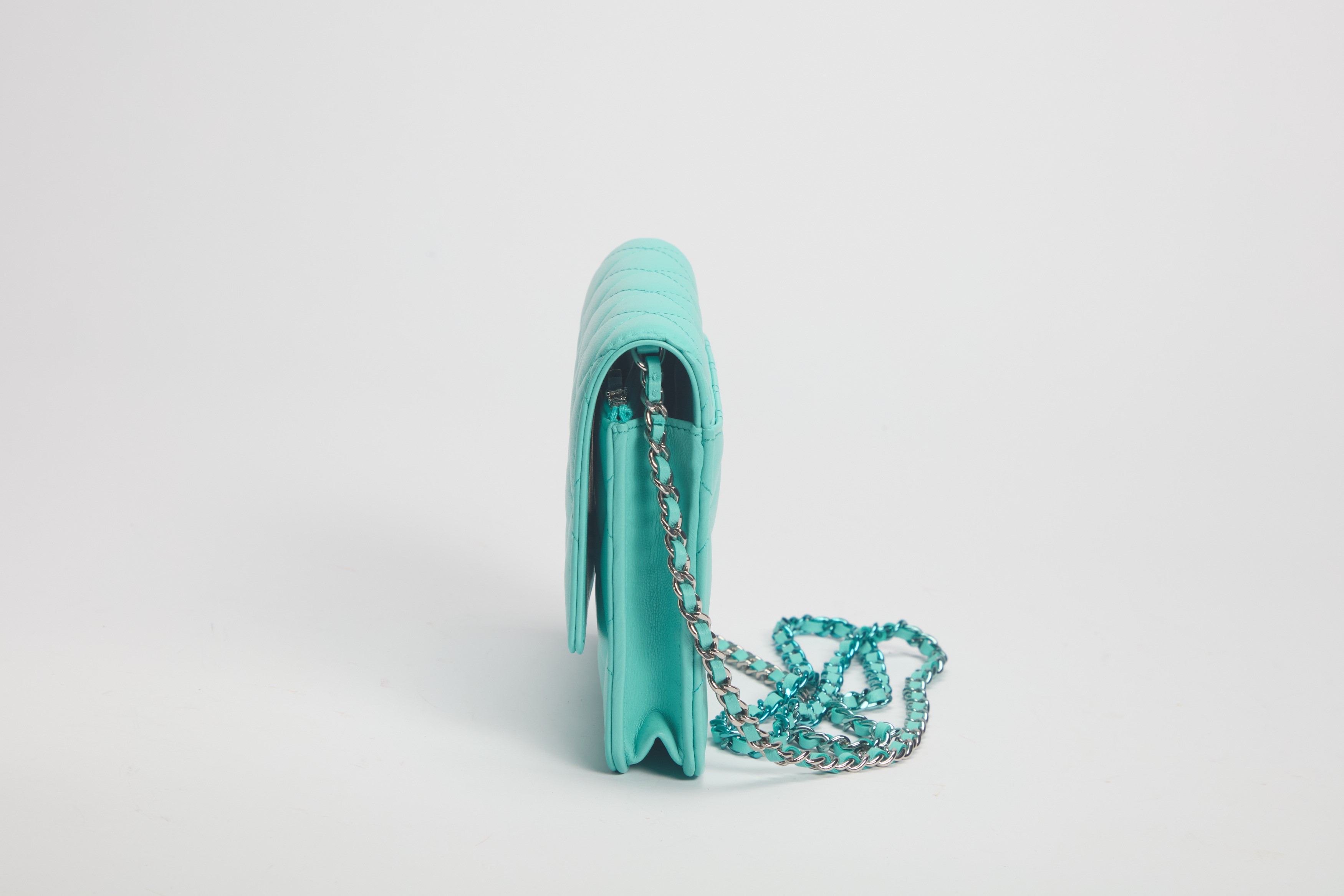 Borsa Wallet on chain