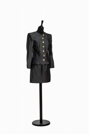 Tailleur giacca con gonna