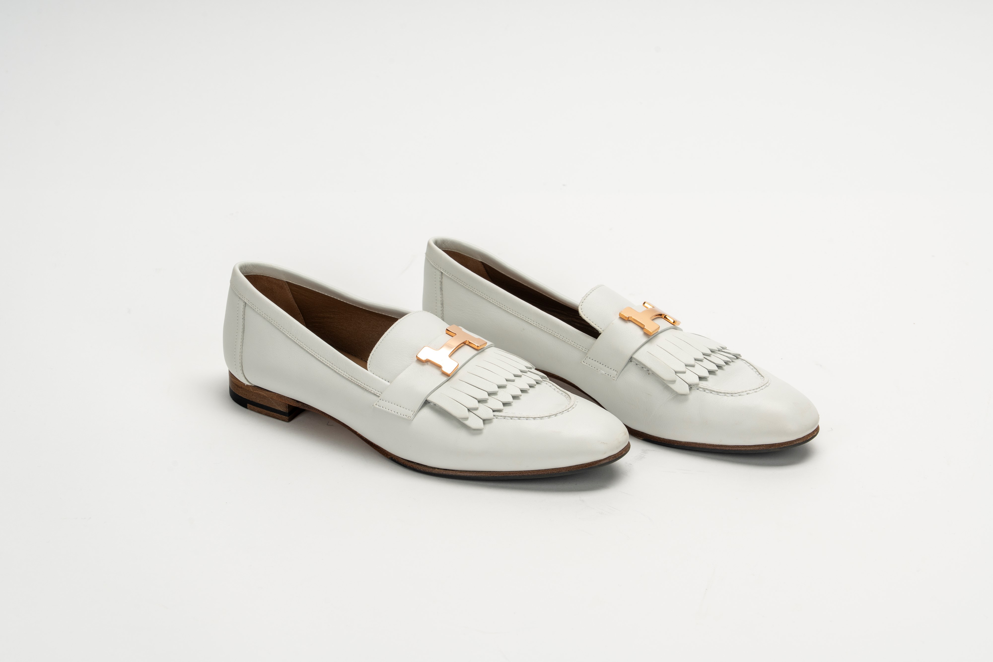 Hermès - Mocassino Royal, pelle bianca con fibbia in metallo Paris, misura 39