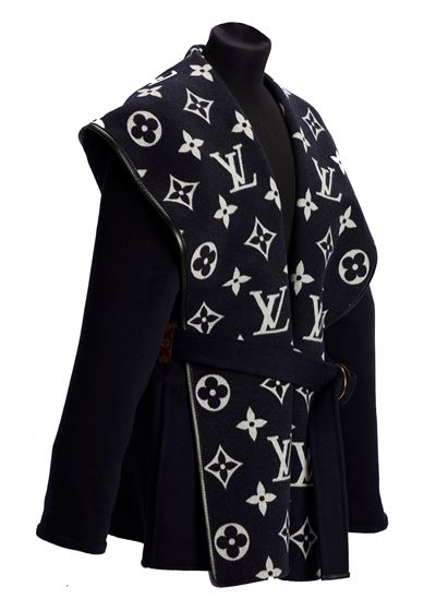 Giacca con cappuccio in lana blu notte, dettagli in pelle nera