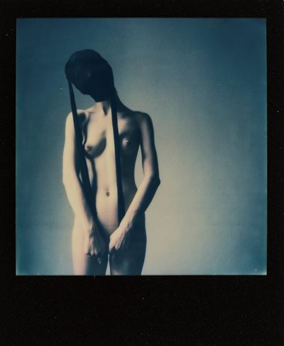 Autore non identificato, Liquefazione n. 1, Polaroid, cm 8,9 x 10,7, 2018