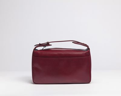Beauty da viaggio, borsa in pelle martellata burgundy con dettagli in metallo tricolore