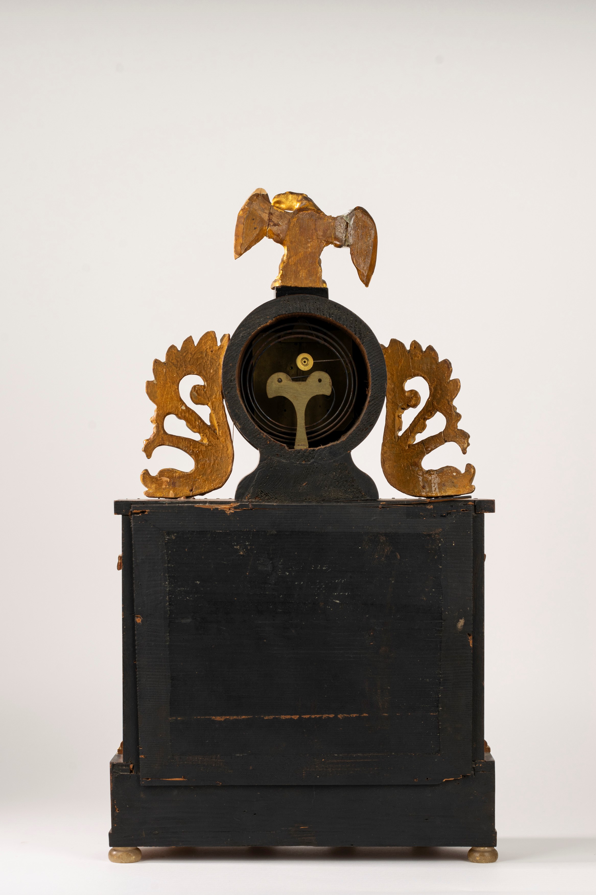 Pendola a Portico in Legno e Bronzo Sormontata da Aquila, Secolo XIX