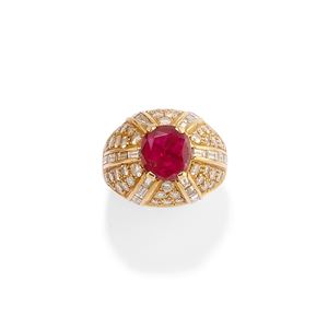 Anello con rubino