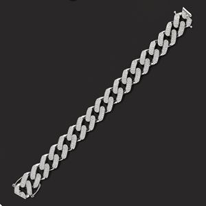 Bracciale in oro bianco 18K