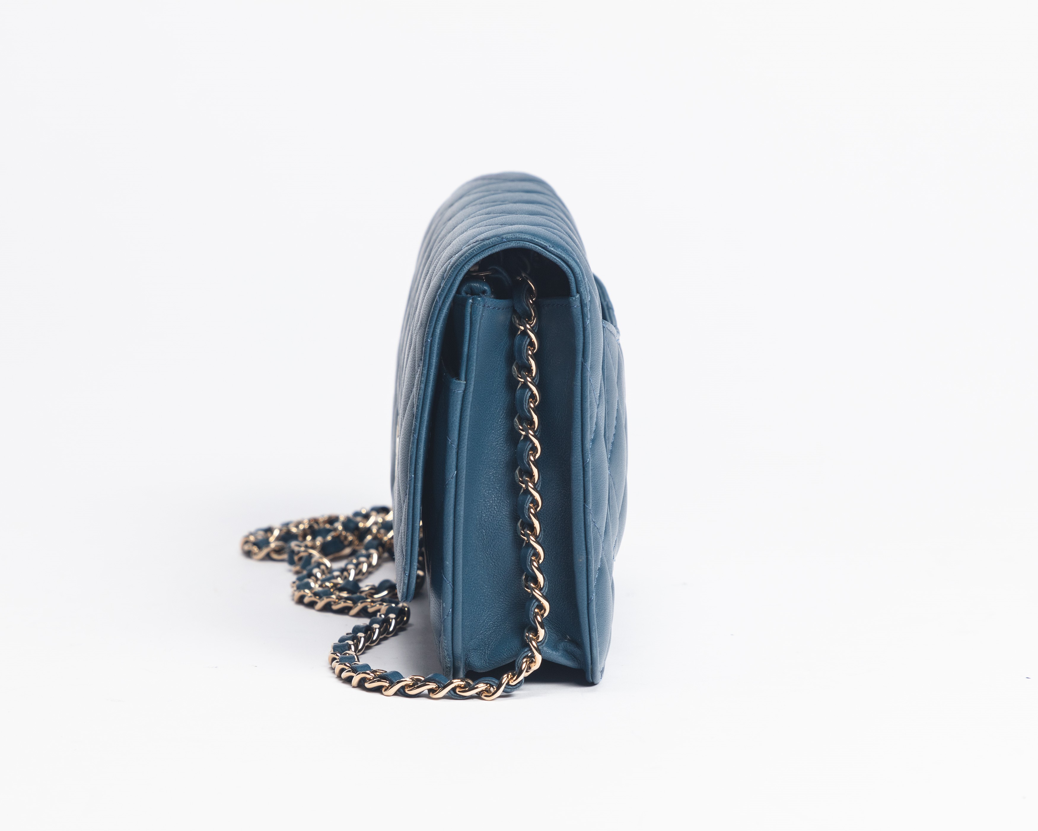 Chanel - Borsa Emoticon Wallet on Chain, pelle matelassé blu ottanio, 2016