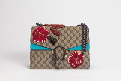 Borsa GG Supreme Serpent Geranium Medium Dionysus, tessuto logato con applicazioni floreali e ani...