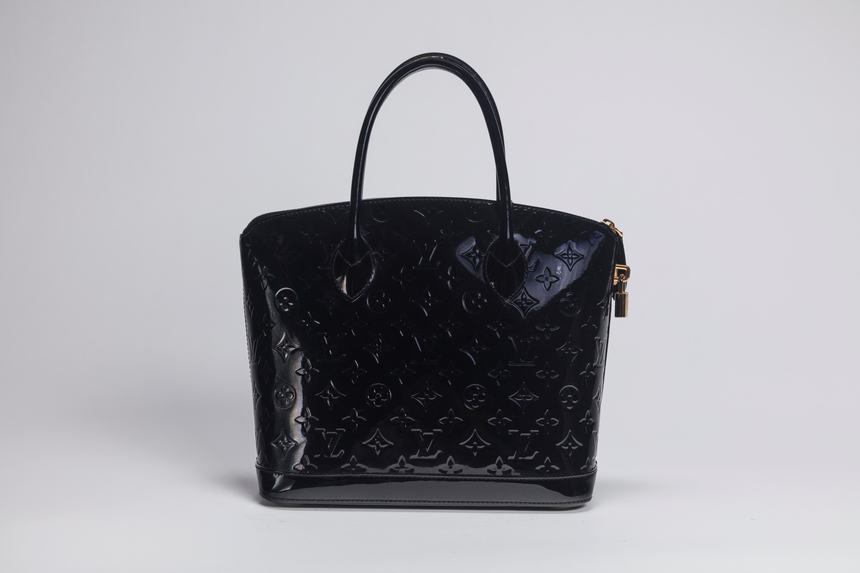 Louis Vuitton - Borsa Lock It in monogram vernis nero