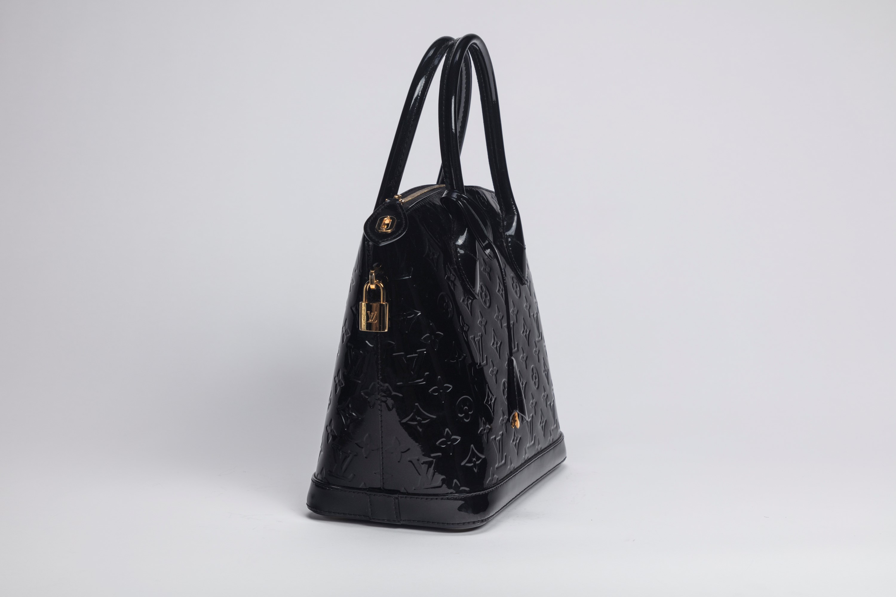 Louis Vuitton - Borsa Lock It in monogram vernis nero
