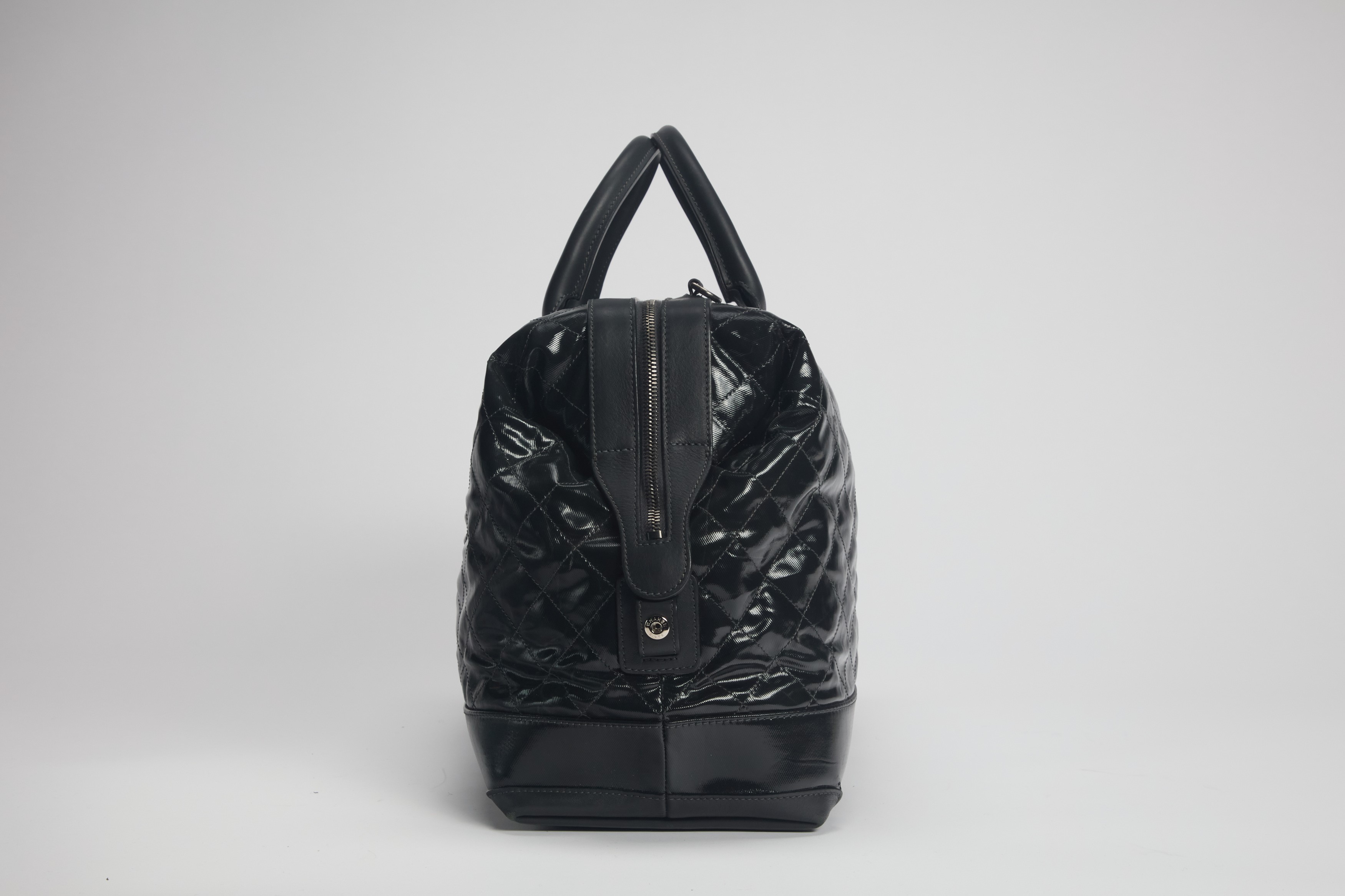 Chanel - Borsa Bauletto, vernice matelassé grigio antracite, 2012