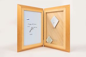Libro oggetto in legno
