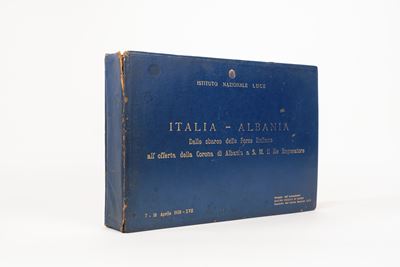 Italia - Albania. dallo Sbarco delle Forze Italiane All'offerta della Corona di Albania a s.M. il...