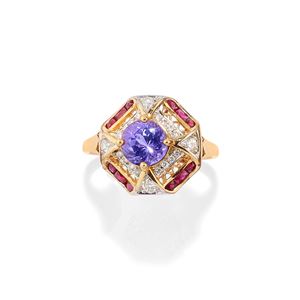 Violet tanzanite ring
