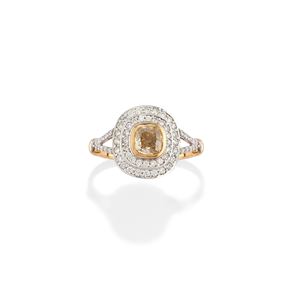  - Anello con diamante fancy